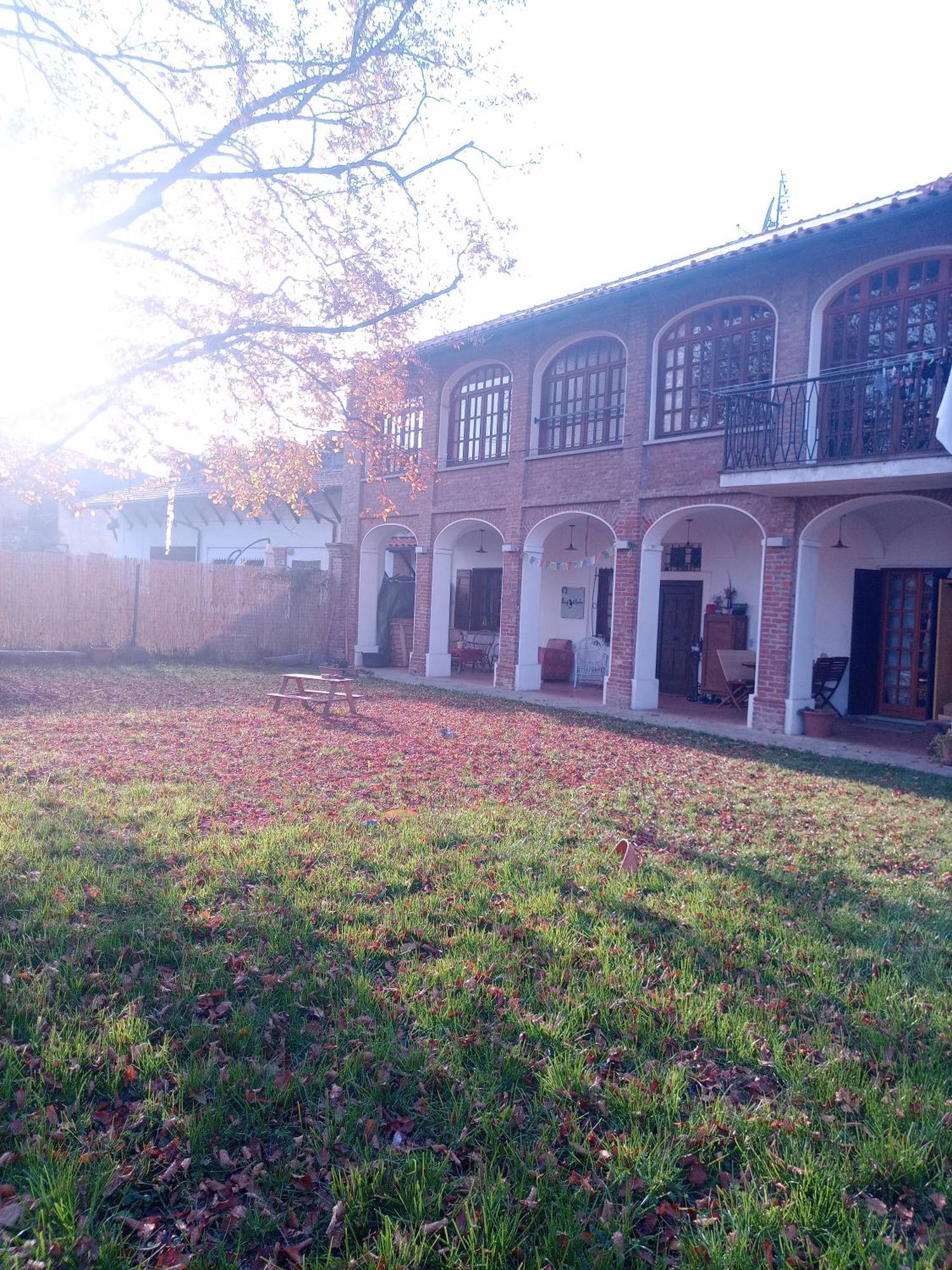 Bugygattolo Hotel Boves Bagian luar foto