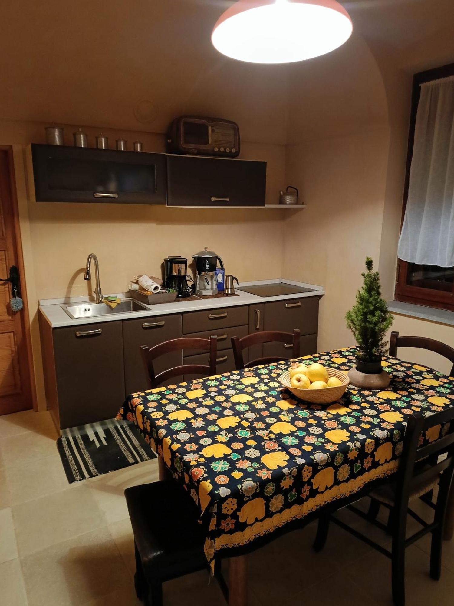 Bugygattolo Hotel Boves Bagian luar foto