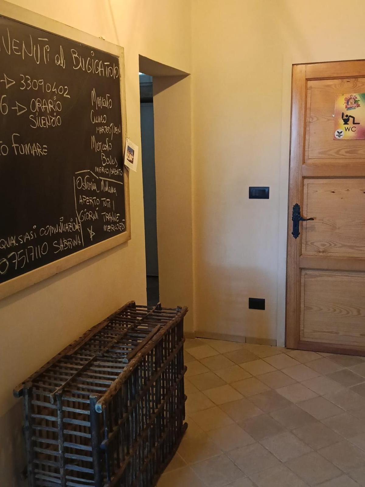 Bugygattolo Hotel Boves Bagian luar foto
